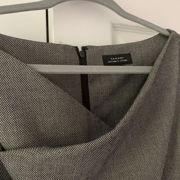 TAHARI DRESS - Picture 3 of 6